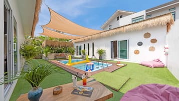 Premium Villa | Premium bedding, free minibar items, in-room safe