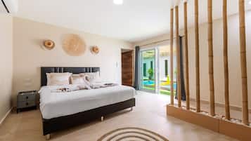 Premium Villa | 1 bedroom, premium bedding, free minibar items, in-room safe