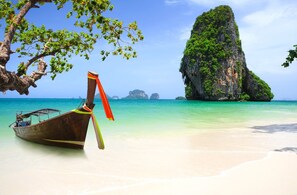 Beach nearby - Patong Blue - Hostel (Patong)