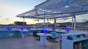 Bar (en la propiedad)