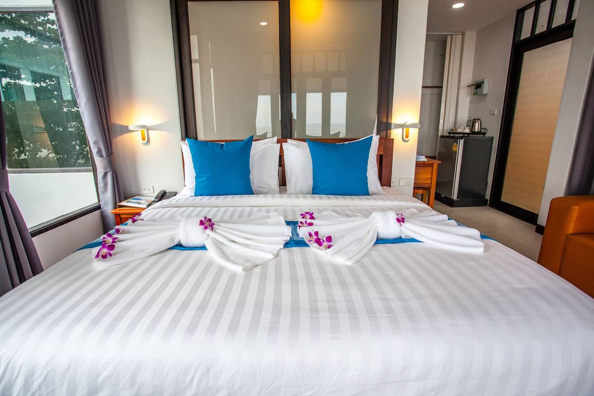 Sea View Villa | Biancheria da letto ipoallergenica, una cassaforte in camera