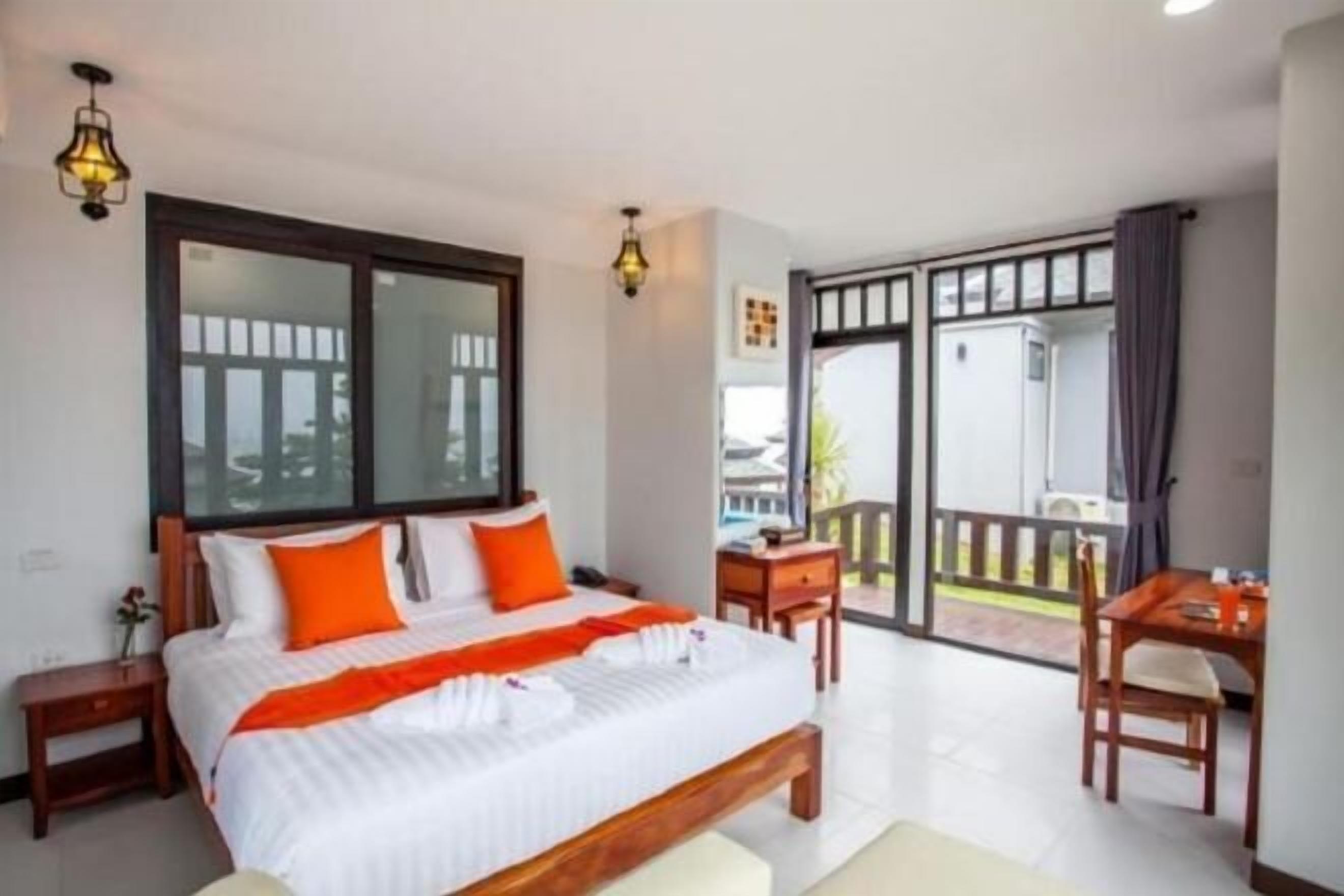 Literie hypoallergénique, coffres-forts dans les chambres