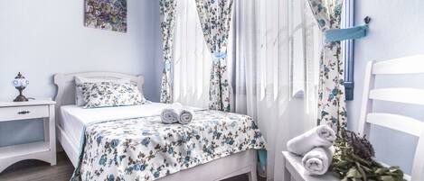 Basic Triple Room