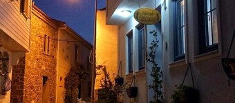 Bozcaada Basak Konukevi