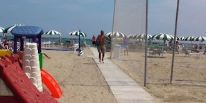 Beach - Hotel Rugantino (Cesenatico)