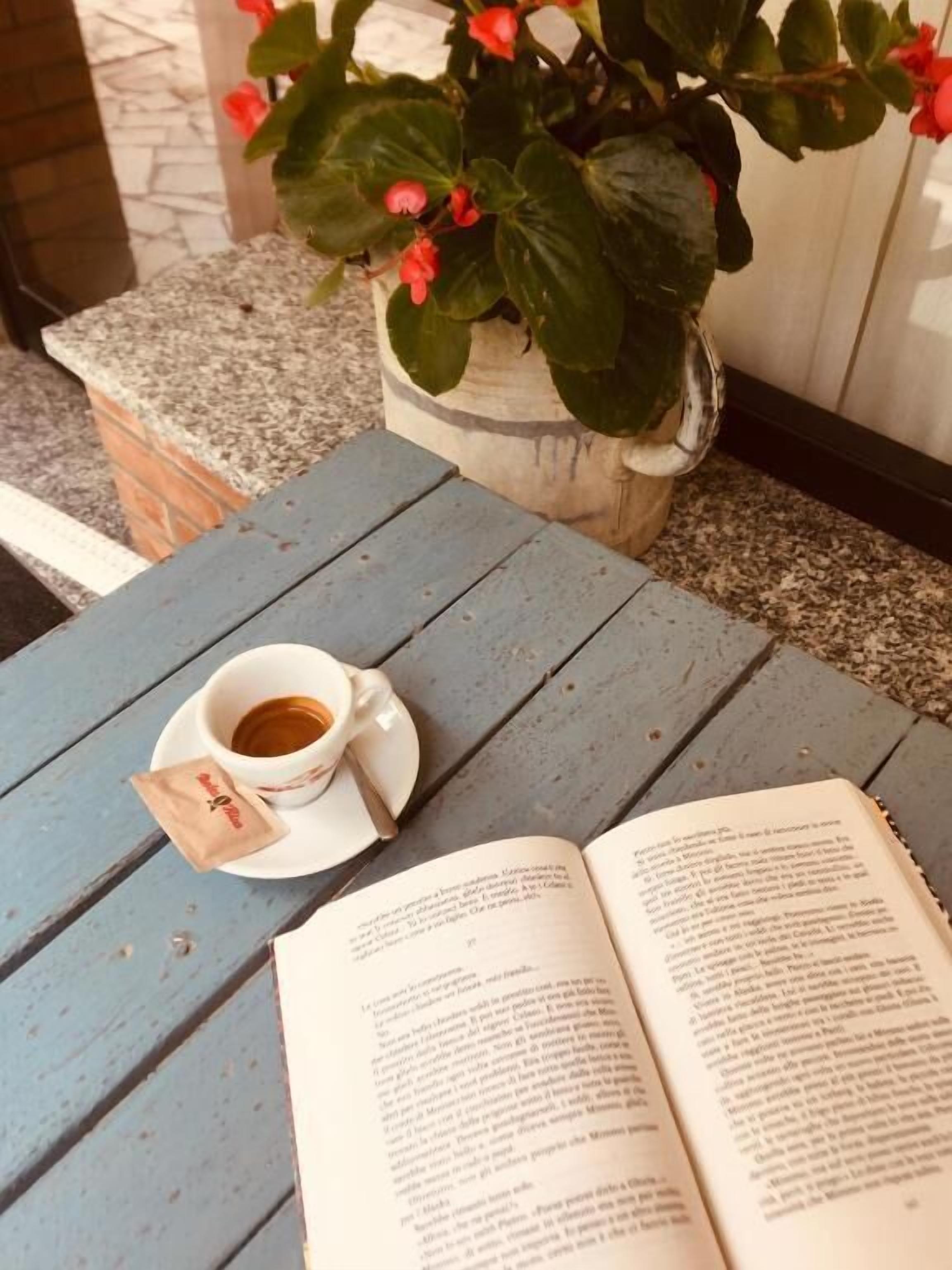 breakfast, lunch, dinner served; italian cuisine