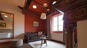 Superior suite, in toren | Gratis wifi, beddengoed