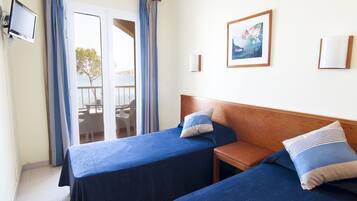 Estudio, vistas al mar | Caja fuerte, cunas gratuitas, camas supletorias gratuitas y wifi gratis