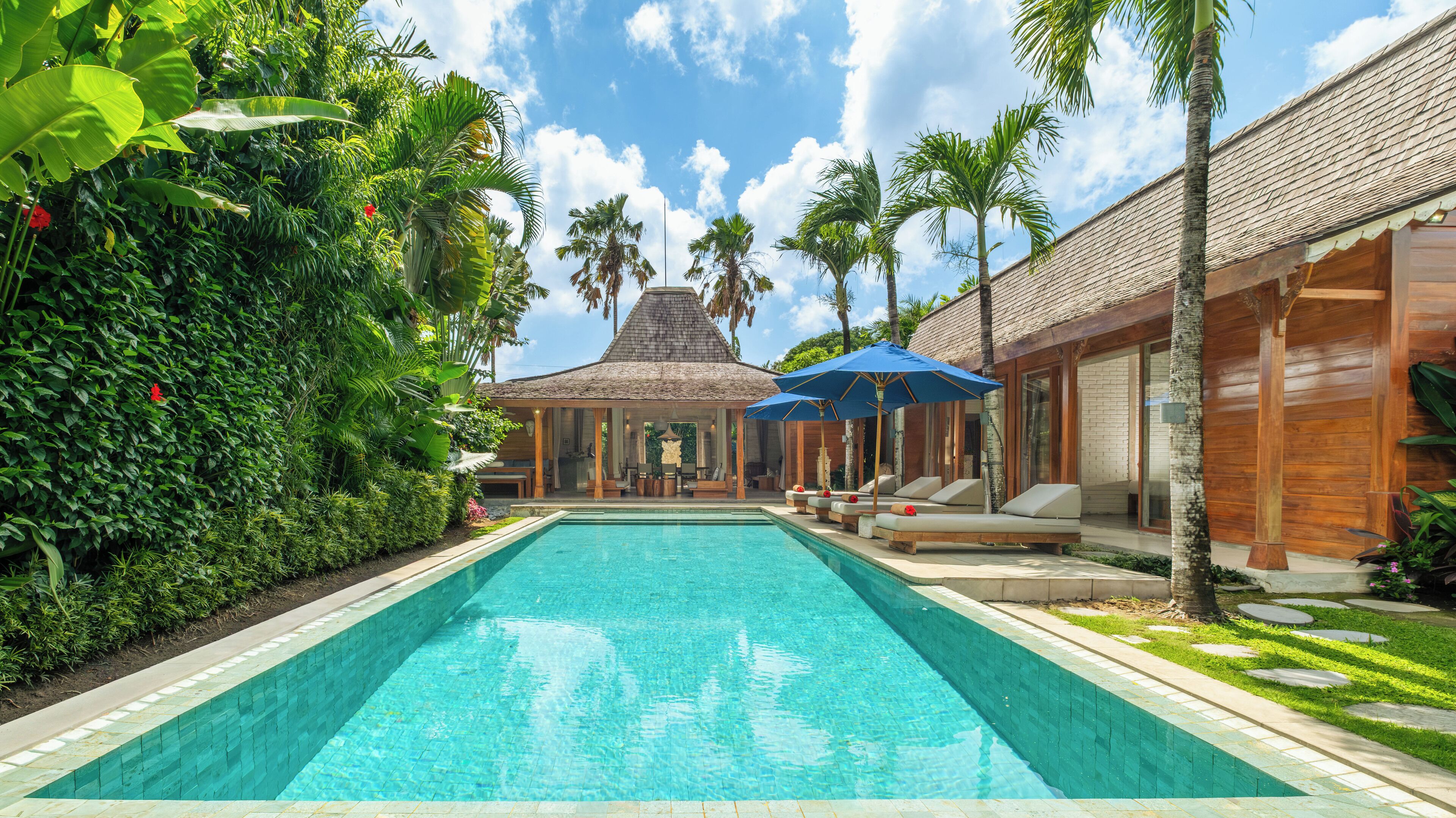 Alberca al aire libre 