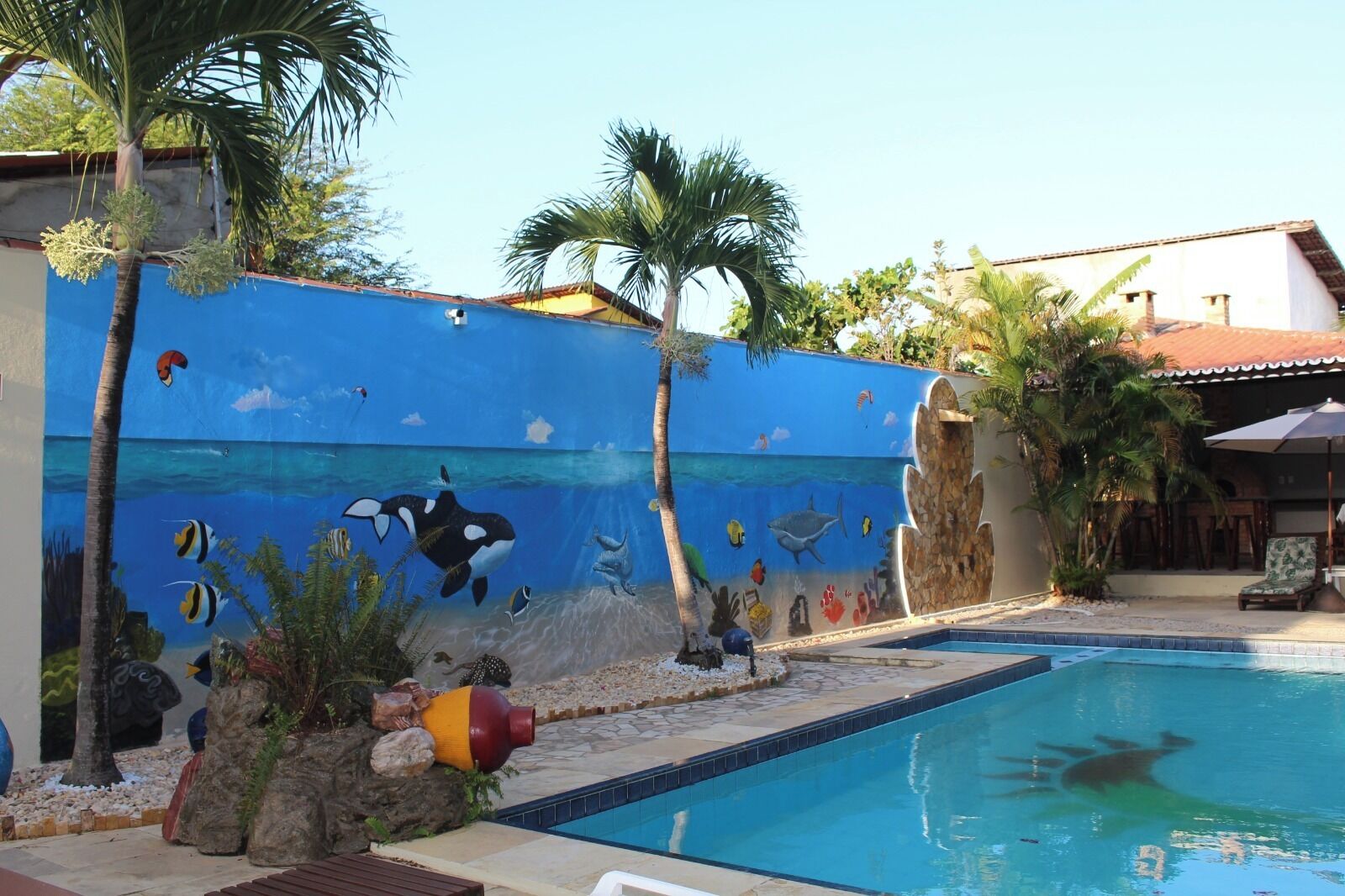 Outdoor pool, sun loungers