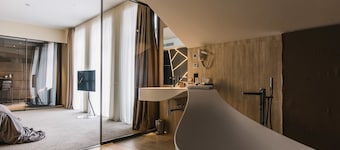 Noble Boutique Hotel