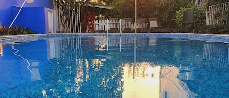 Piscine extérieure