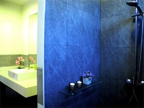 Douche de la salle de bain