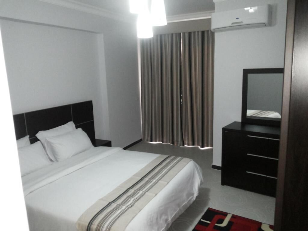 In-room safe, desk, iron/ironing board, rollaway beds