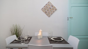 Unclassified image, 4 of 20, button - Casa Siciliana 03 (Noto)