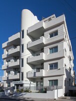Esterni