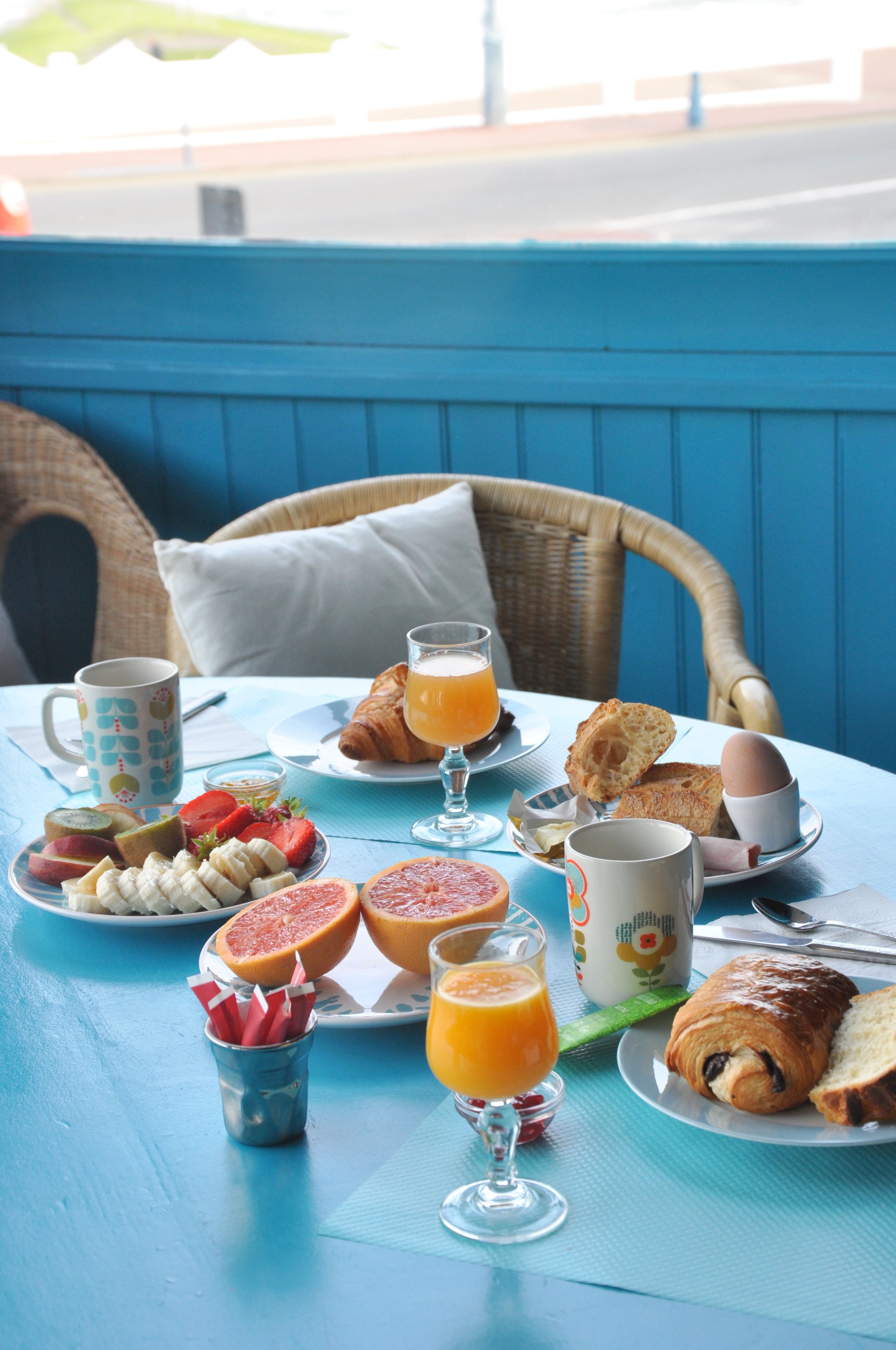 daily local cuisine breakfast (eur 20 per person)