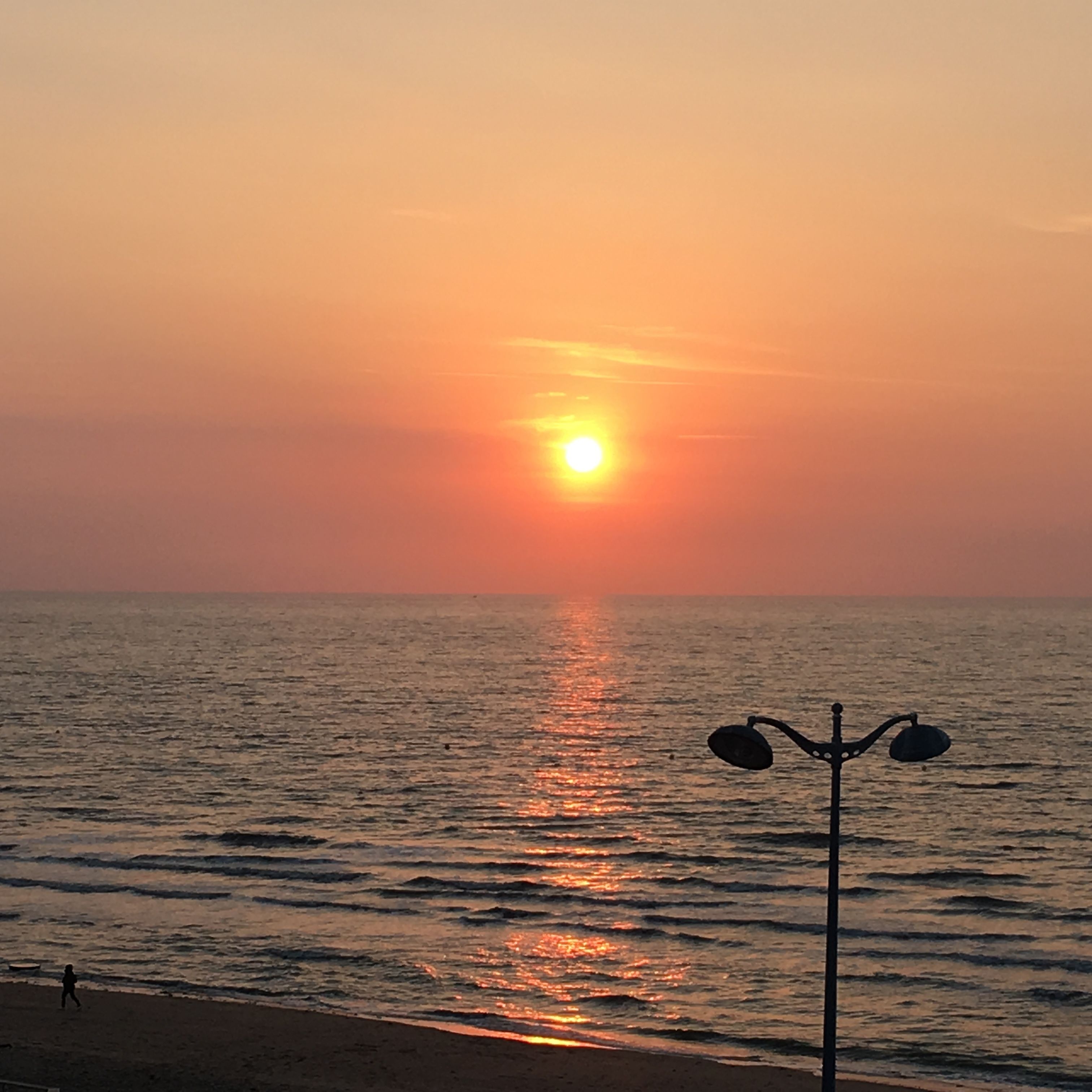 chambre double deluxe, 1 grand lit, terrasse, vue mer | view from room