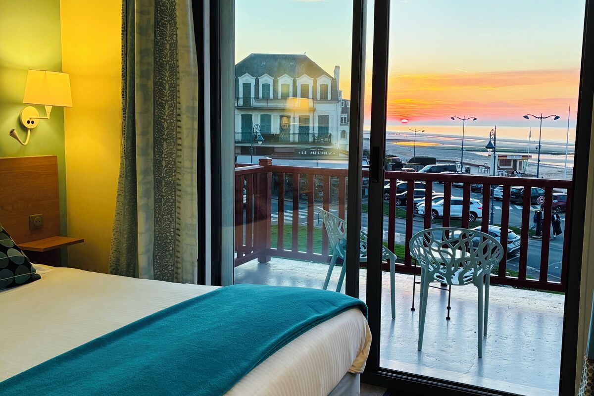 Chambre Double Deluxe, 1 grand lit, terrasse, vue mer | Premium bedding, pillowtop beds, in-room safe, desk