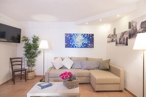 Télévision à écran plat