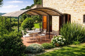 Apartment, 2 Bedrooms, 2 Bathrooms, Pool View | Terrace/patio - Fattoria Lornano Winery (Monteriggioni)
