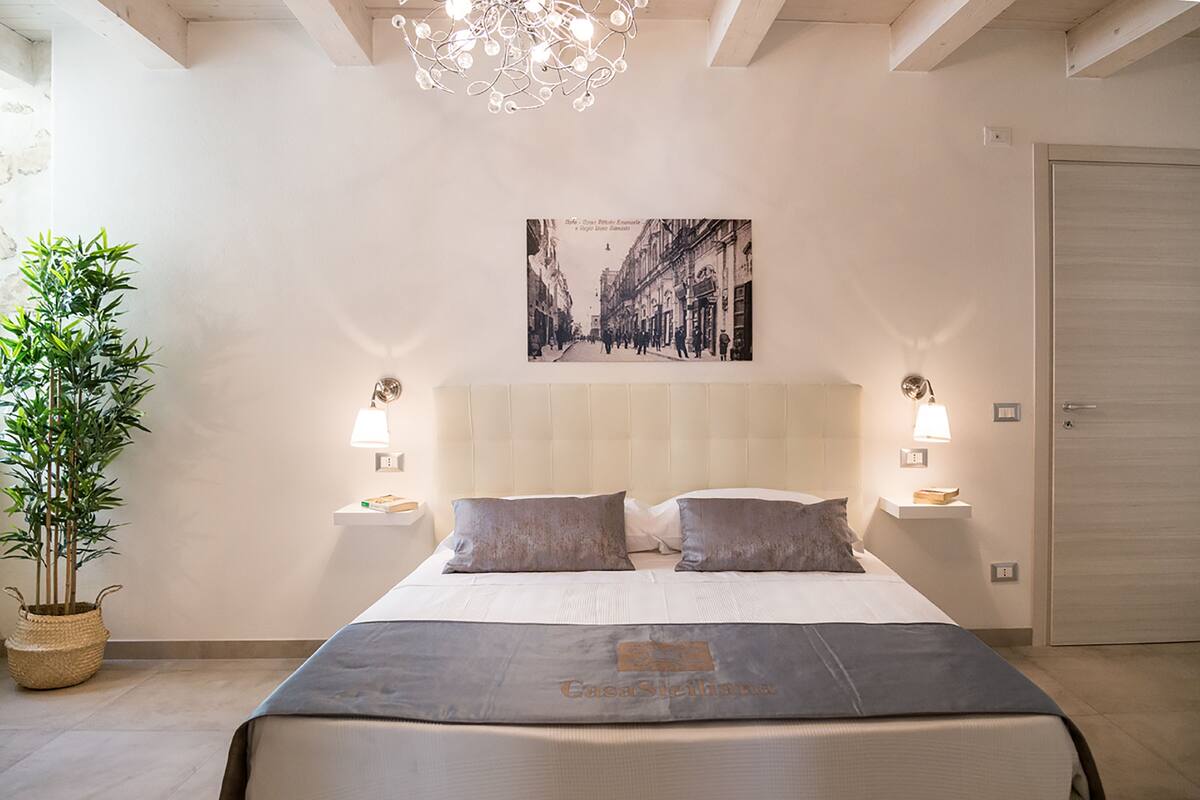Appartamento Deluxe (Casa Siciliana 8) | 1 camera, ferro/asse da stiro, Wi-Fi gratuito