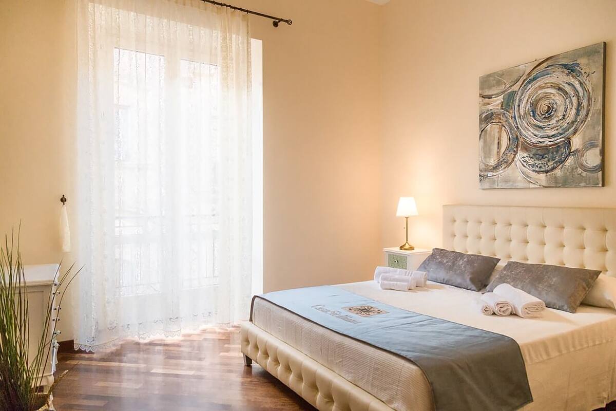 Apartamento de lujo | 1 dormitorio, tabla de planchar con plancha, wifi gratis