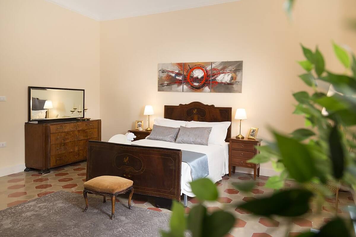 Apartamento superior (Casa Siciliana 21) | 1 dormitorio, tabla de planchar con plancha, wifi gratis