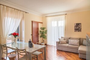 Luxury-Apartment | 1 Schlafzimmer, Bügeleisen/Bügelbrett, kostenloses WLAN