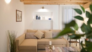 Unclassified image, 2 of 21, button - Casa Siciliana 23 (Noto)