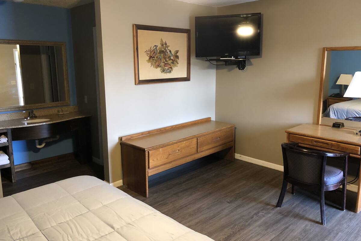Standard Room, 1 Queen Bed | View from room