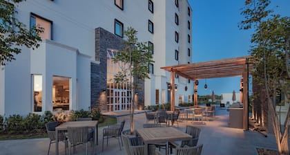 Staybridge Suites Irapuato by IHG