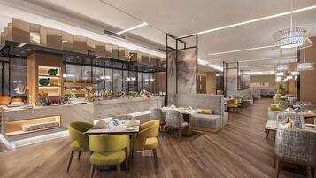 Daily buffet breakfast (CNY 100 per person)