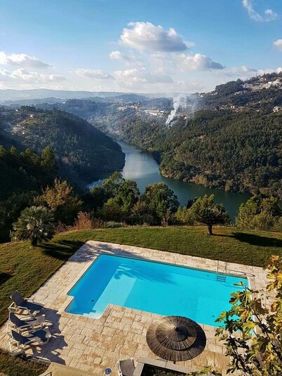 Quinta das Tílias Douro Valley / 100% Privacy / Rio Douro / Free WiFi / 10Adult