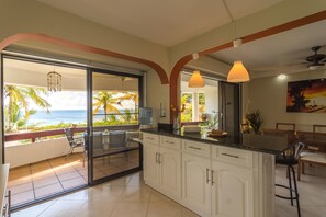 Apartamento, 2 habitaciones | 2 dormitorios, caja fuerte, tabla de planchar con plancha y wifi gratis