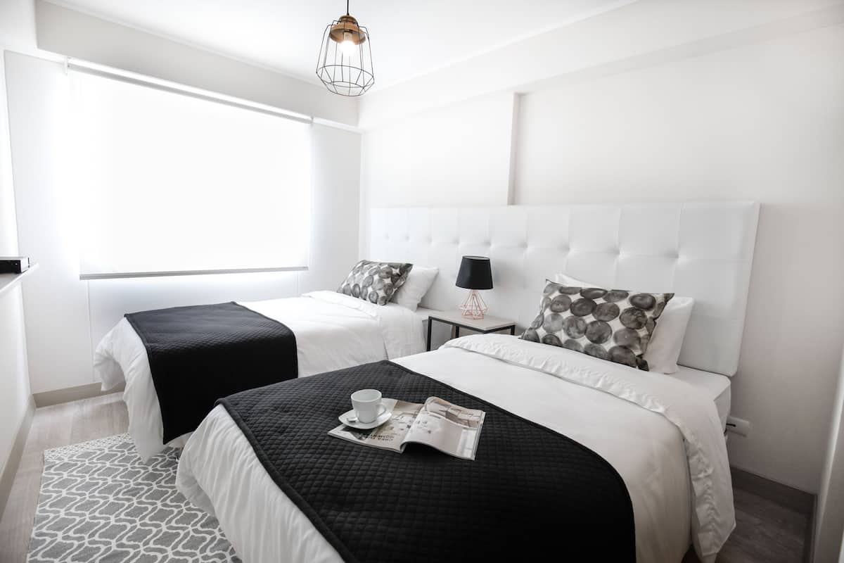 Superior appartement, 1 slaapkamer, niet-roken, keuken | 1 slaapkamer, luxe beddengoed, donzen dekbedden, een kluis op de kamer