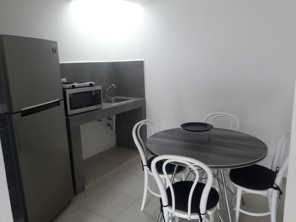 suite, 2 bedrooms | private kitchenette