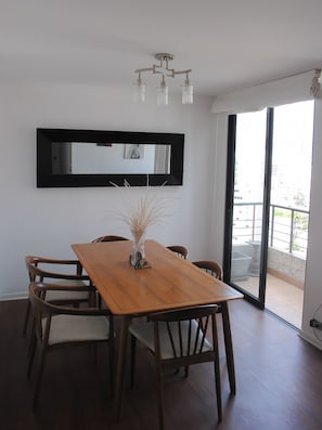 Premier Apartment, 3 Bedrooms | In-room dining - Areas Temporales - Near Larcomar Shopping Center (Lima)