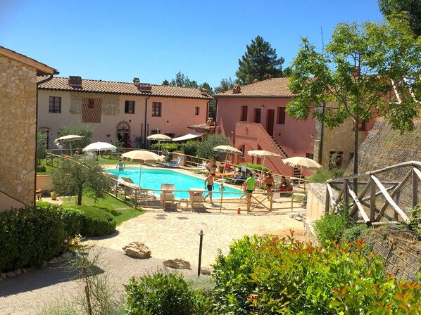 Piscine extérieure