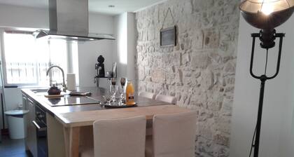 WOHNUNG COCOON. VOLLSTÄNDIGES HISTORISCHES ZENTRUM 4 PERSONEN