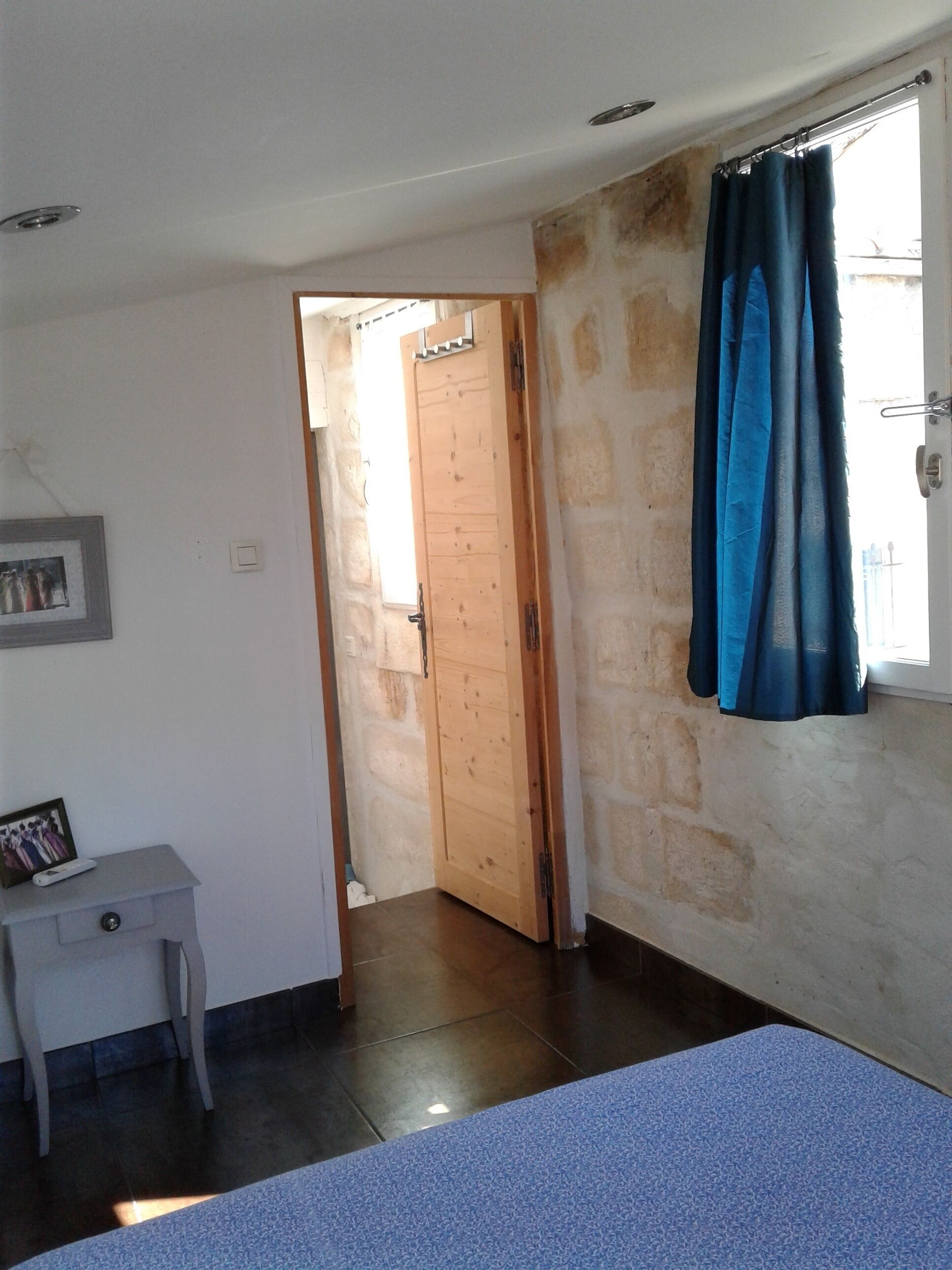 2 bedrooms, iron/ironing board, travel cot, free WiFi