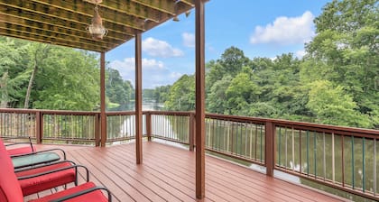 Riverfront Home with Beautiful Views of Tippecanoe River in Winamac, IN