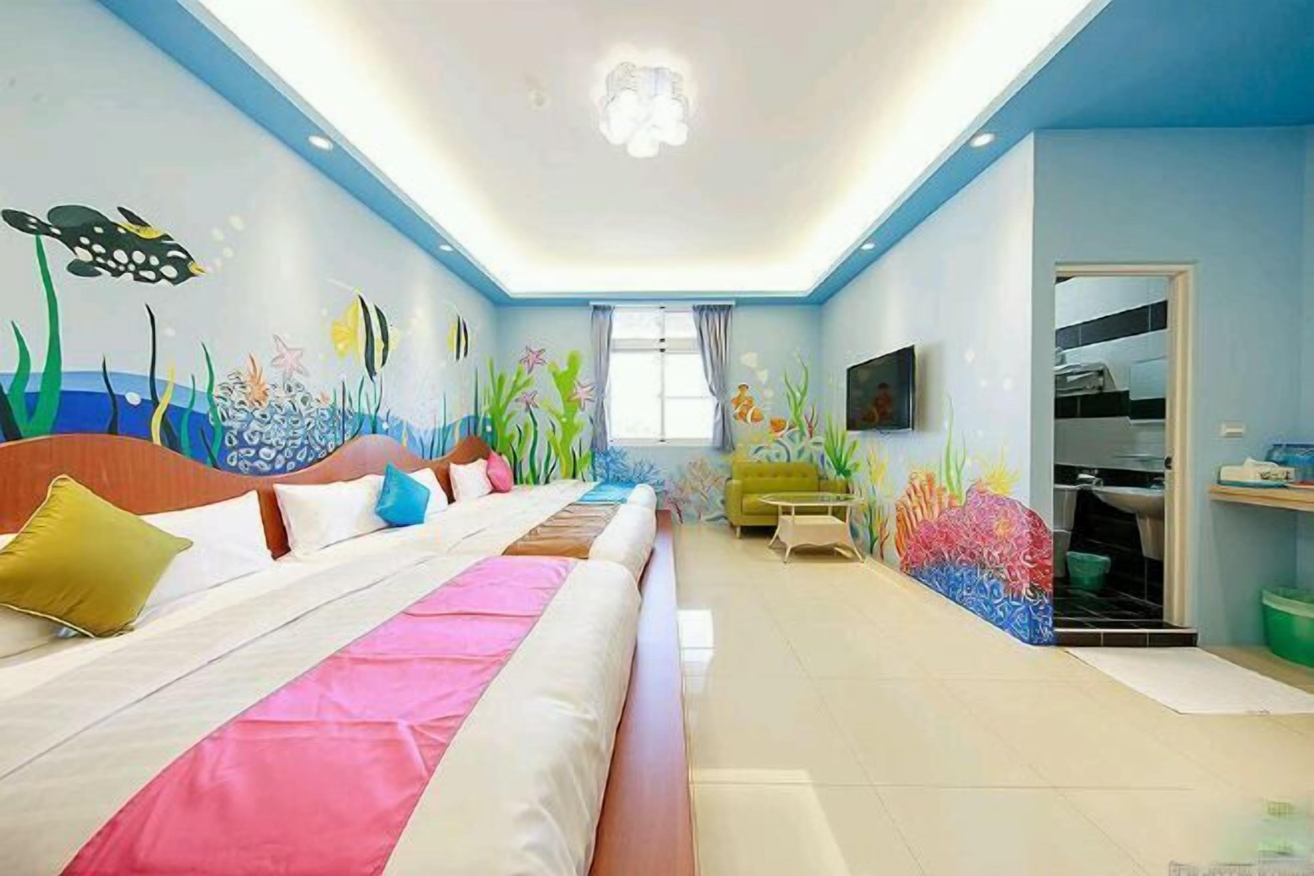 Desk, blackout drapes, free WiFi