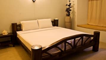 Deluxe Room with River View | Lits pliants/supplémentaires, Wi-Fi gratuit