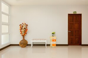 Interior - Je t'aime Hotel (Trang)