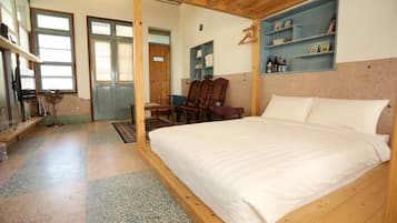 Familieværelse til 4 personer | Individuelt design, individuel indretning, mørklægningsgardiner