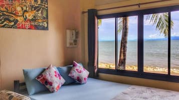 Standard Room with Sea View | Beach/ocean view