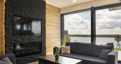 Traumhaus/Privatstrand 150m²,Sauna,Kamin,Terrasse,Garten,Grill,Boot,nähe Leipzig