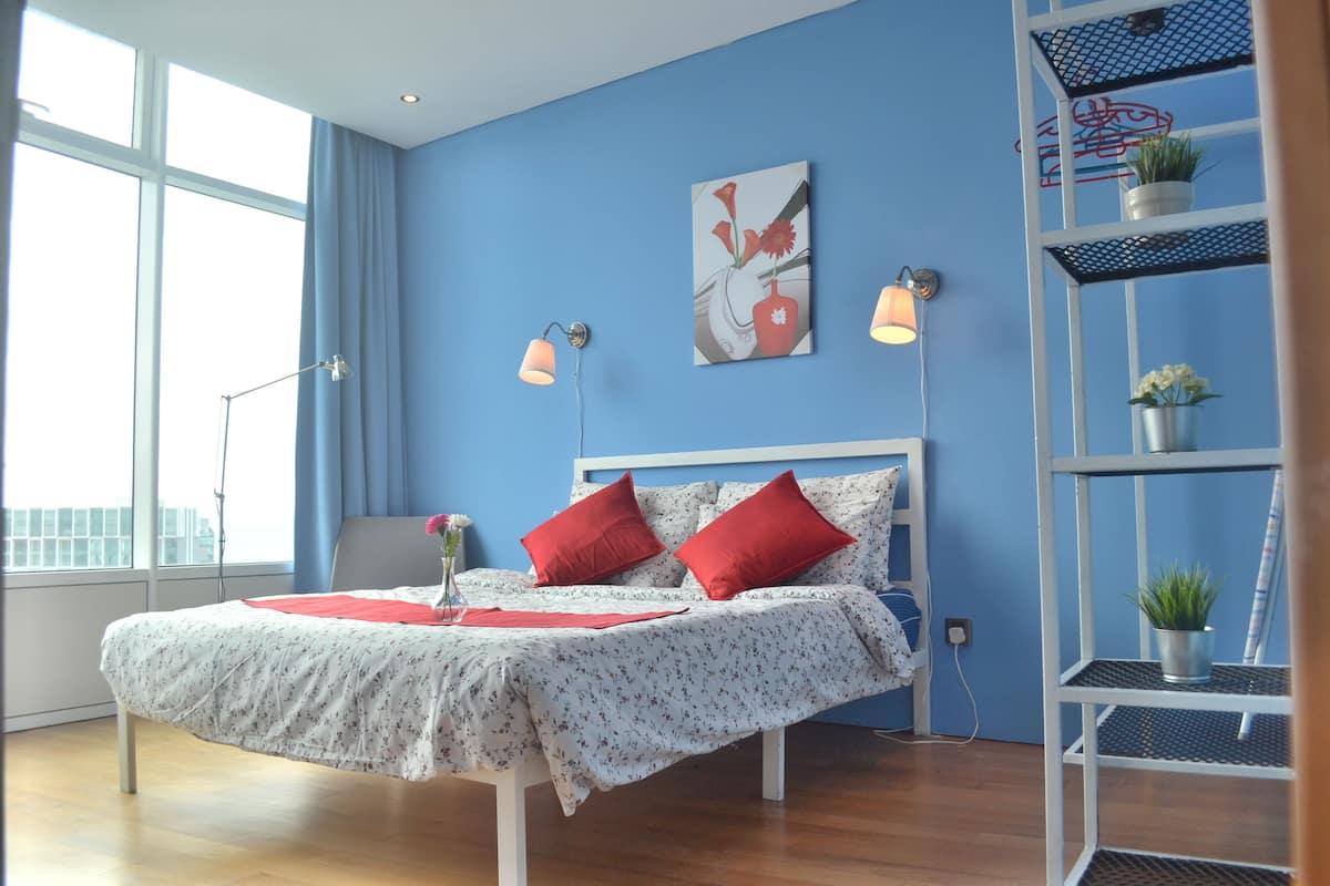 In-room safe, iron/ironing board, rollaway beds, free WiFi