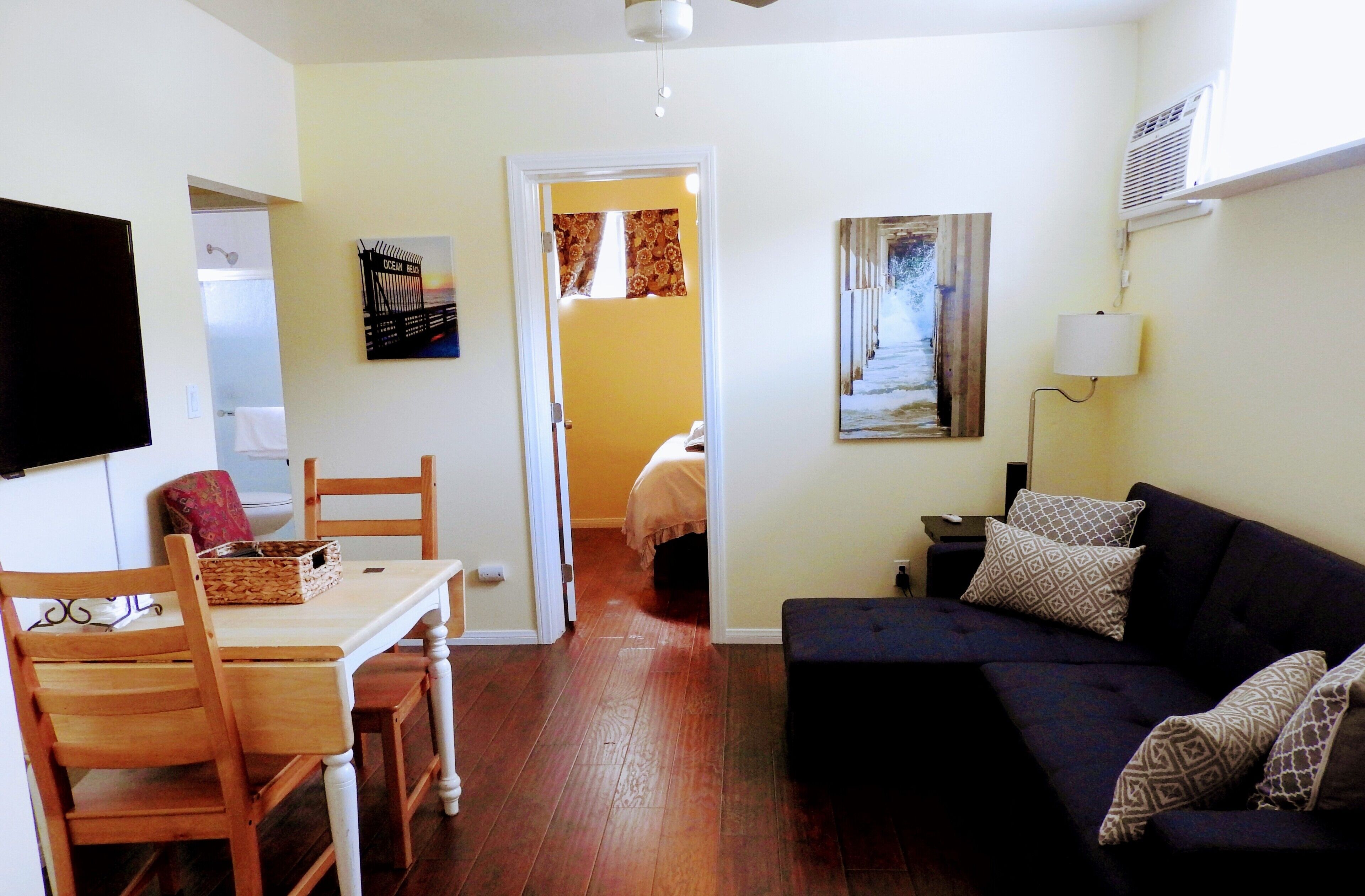 Fernseher, Musikbibliothek